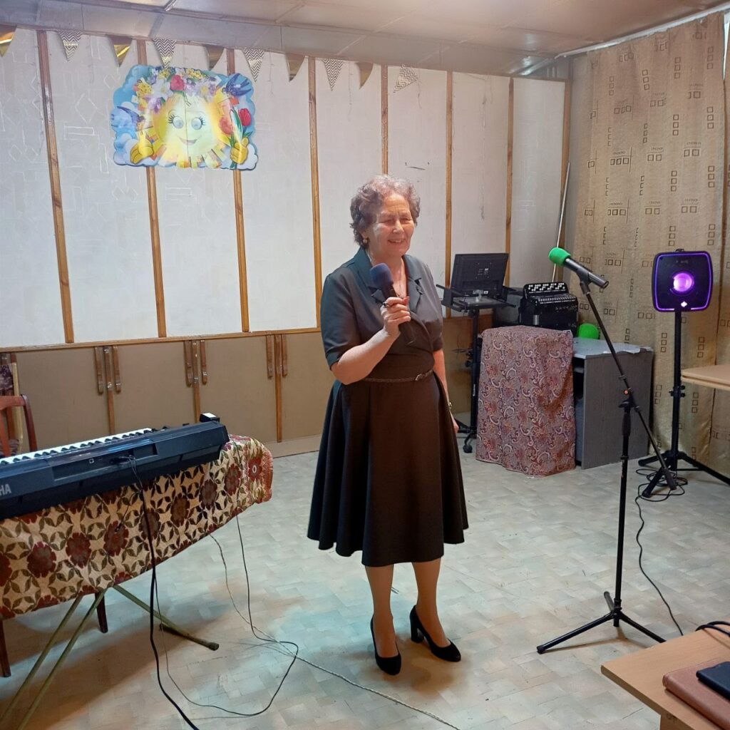Литературный час для женщин в Барнаульской МО ВОС