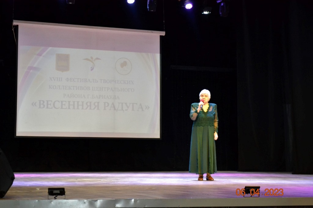 Вокальная студия "Васильки" выступила на фестивале "Весенняя Радуга" в Барнауле