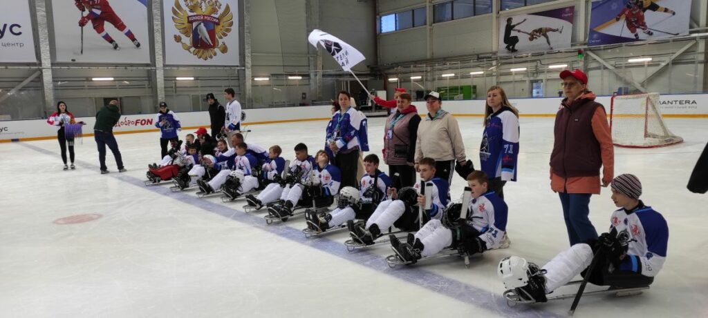 «ВОИтели-Алтай» достойно представили регион на VII Международном фестивале адаптивного хоккея в Сочи