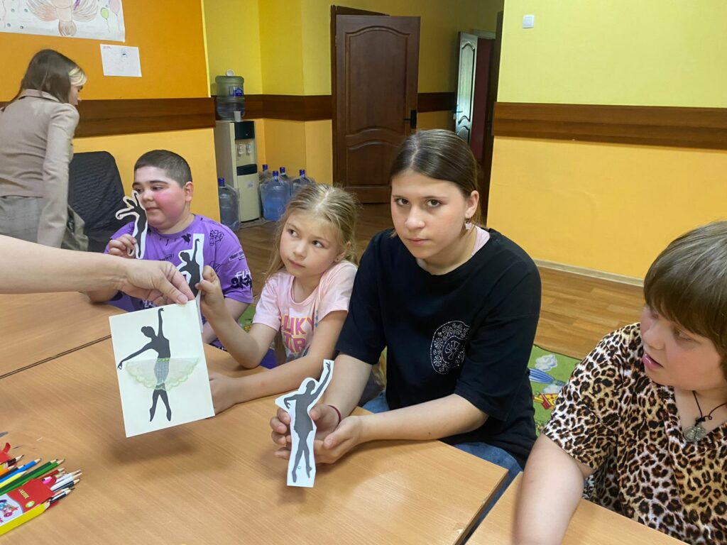 Елизавета Мясникова посетила лагерь «Гагарин»: лето для детей с инвалидностью