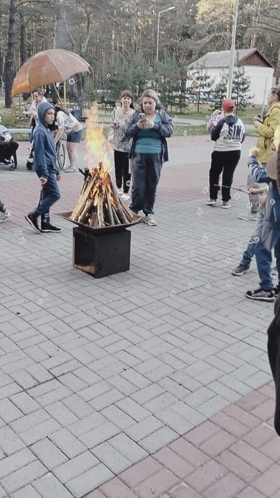 "Будем ждать следующего года заезда в лагерь"