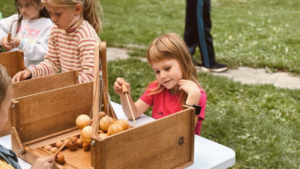 Детский праздник в честь 295-й годовщины со дня образования города Барнаула