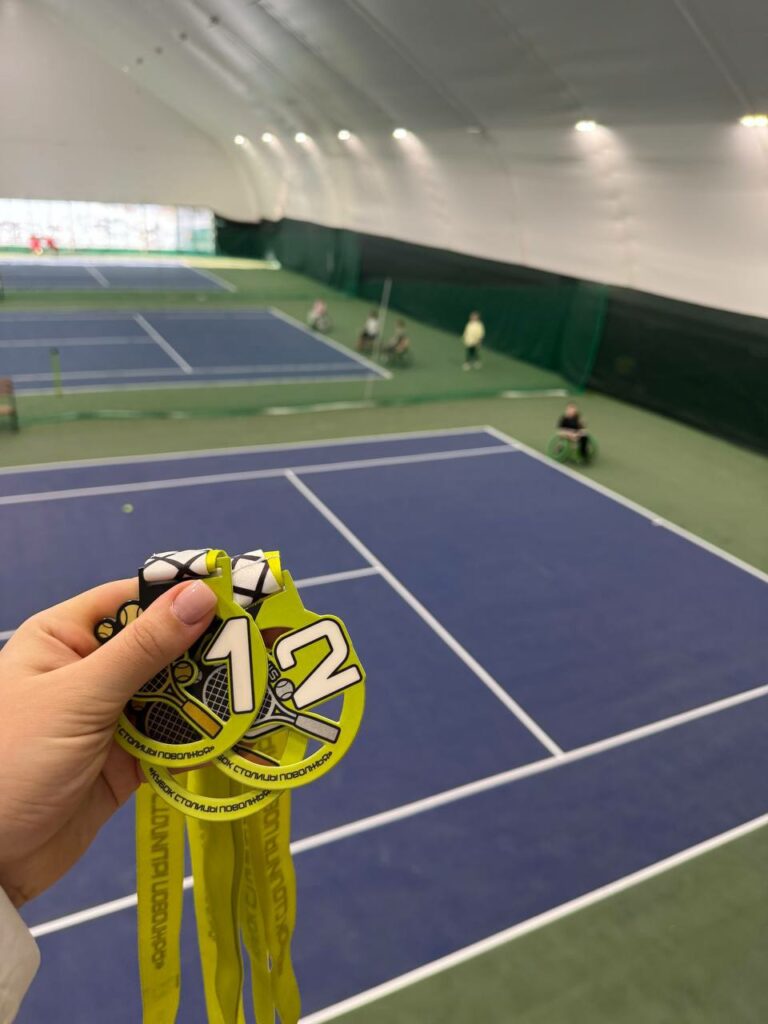 Успешный сезон: теннисисты на колясках из Барнаула покоряют всероссийские турниры