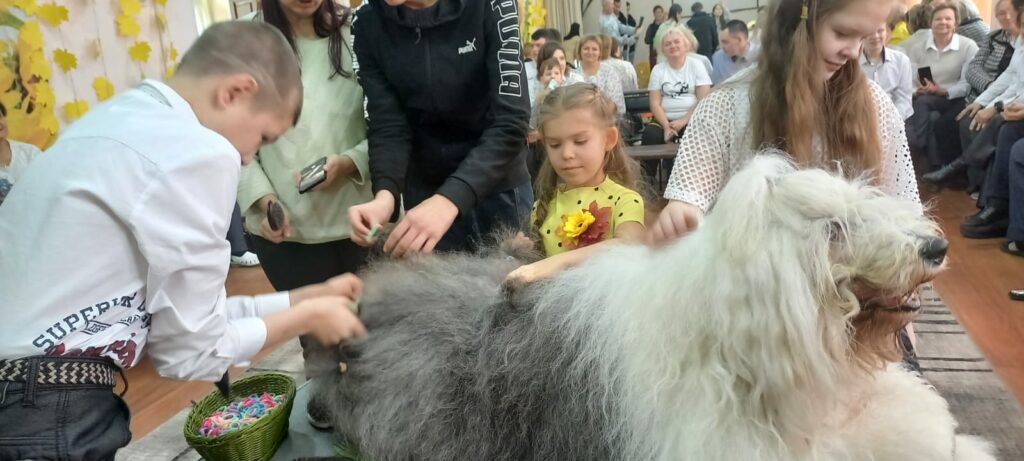 Два ноябрьских дня, полных открытий и радости: «Незабудка» побывала в музее Титова и ребят навестила «Собатека»