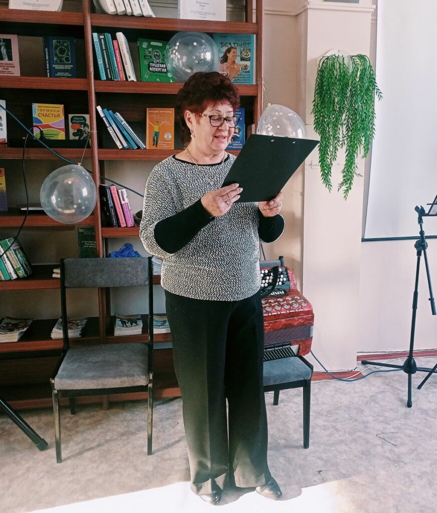 Теплый праздник для юбиляров прошел в Рубцовской библиотеке для незрячих и слабовидящих