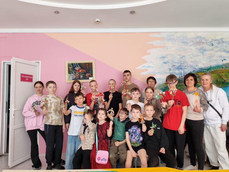 Широкая Масленица в Центре помощи №2: блины, куклы и детская радость