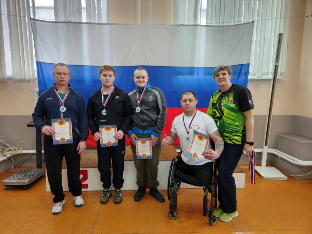 Спортсмены ФОК Инва «Патриот» успешно выступили в городе Берёзовский