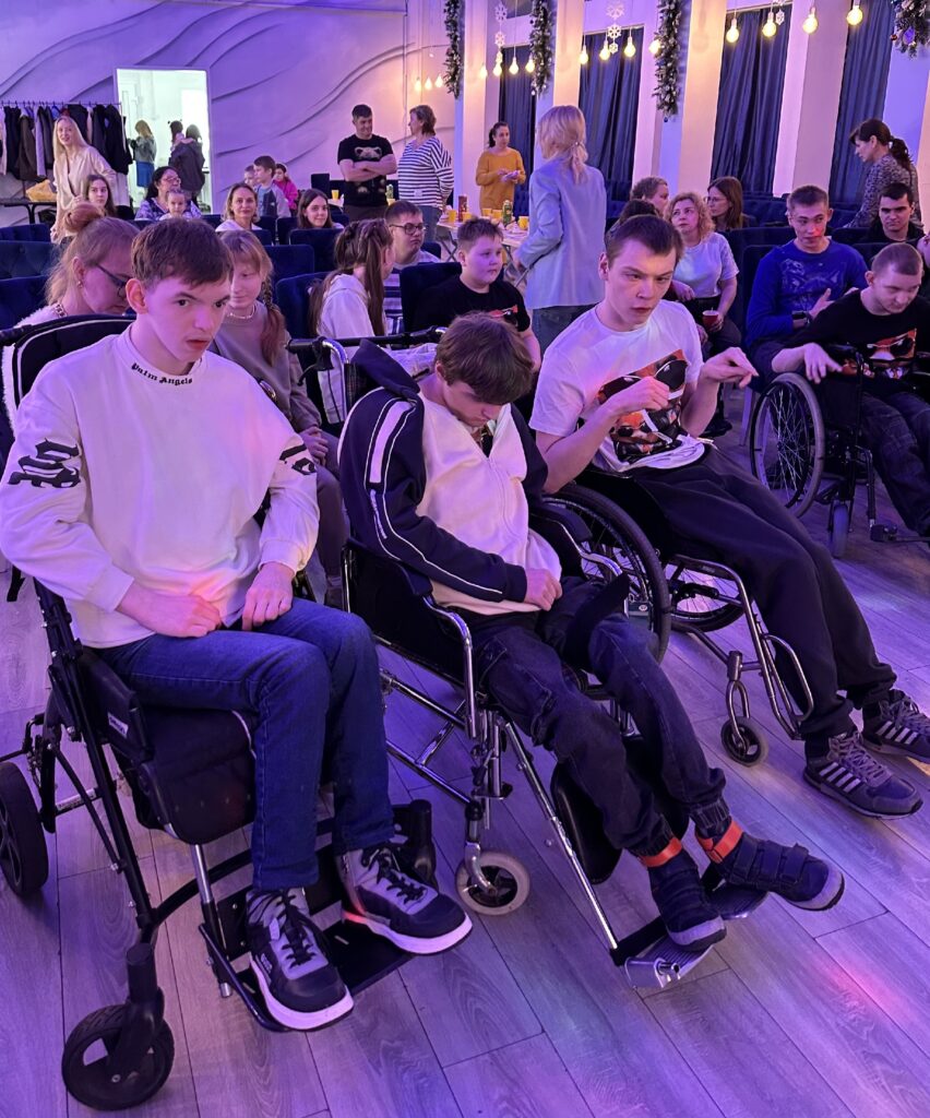 Забота, которая согревает: в Барнауле прошел проект «Мама Ангела»