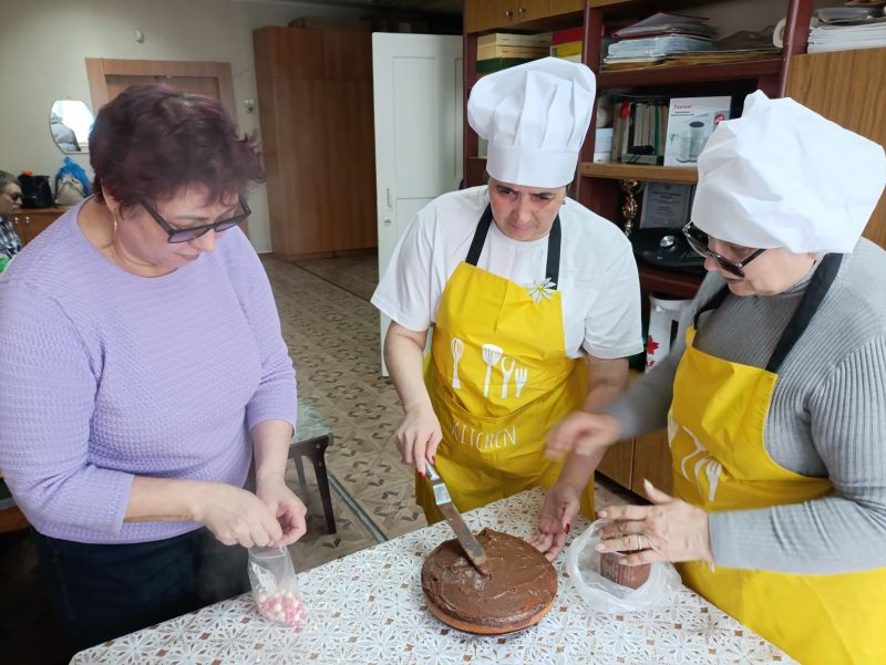 Кухня народов мира: в Рубцовске приготовили индийский суп Карри и пирог «Зебра»