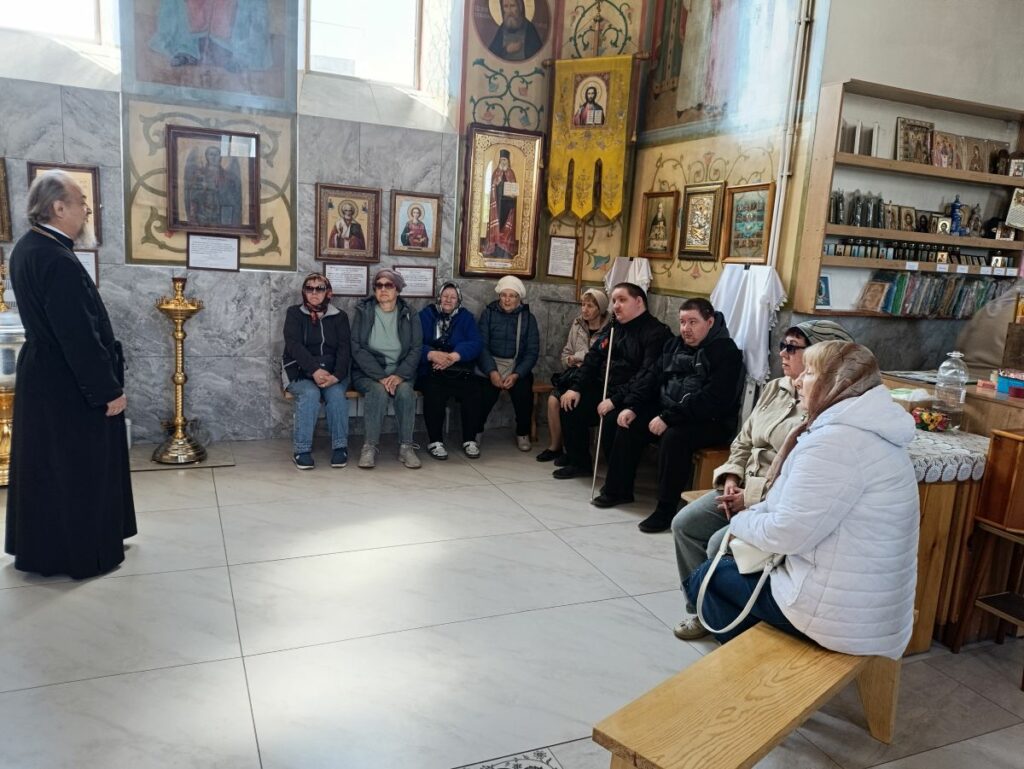 Православные храмы Рубцовска: тифлоэкскурсия в Храм Всех Святых