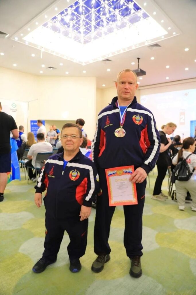 Алтайские пауэрлифтеры успешно выступили на чемпионате России в Москве